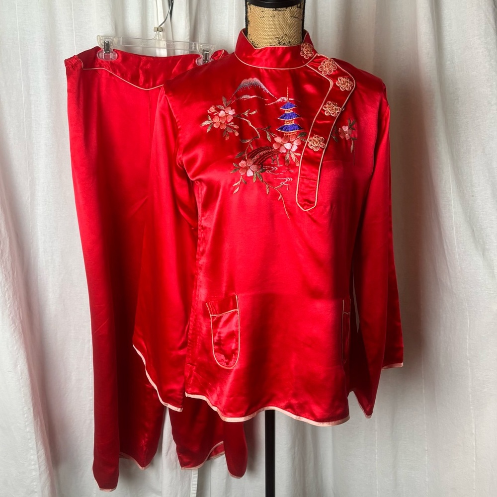 Vintage Sun Bros Japanese Red Silk Embroidered 2 Pc Pajamas M/L READ Yokohama